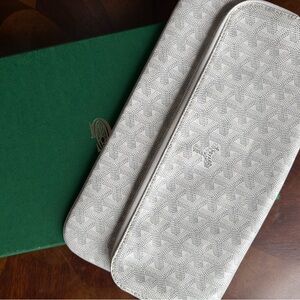 NWT Goyard White and Gray Clutch